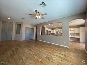 Building Photo - 9445 Biroth Ct