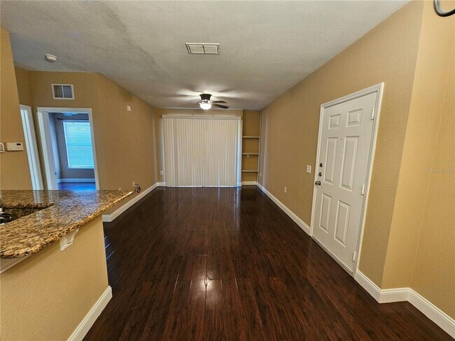 Building Photo - 6151 Metrowest Blvd
