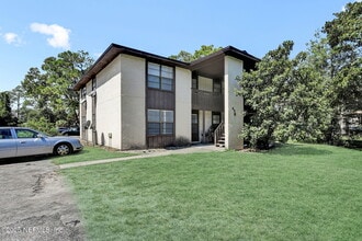 Building Photo - 476 Bentwood Ln