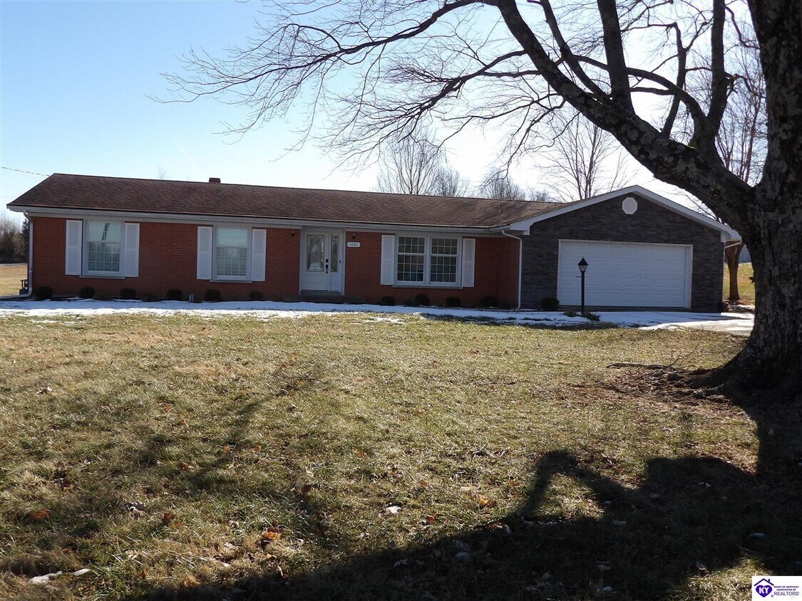 Foto principal - 1031 Rineyville-Big Springs Rd