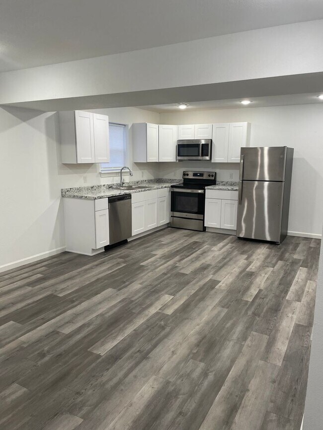 Foto del edificio - Townhomes Now Available in Strafford MO!