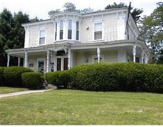 1149 Middlesex St, Lowell, MA 01851 - 1149 Middlesex St Lowell, MA