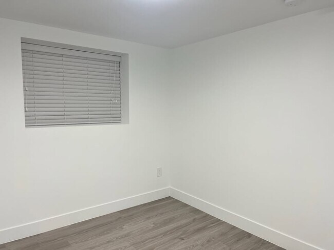 Photo du bâtiment - 6301-150A 150a St