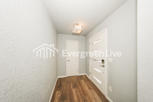 Foto del edificio - 4519 NW 8th St