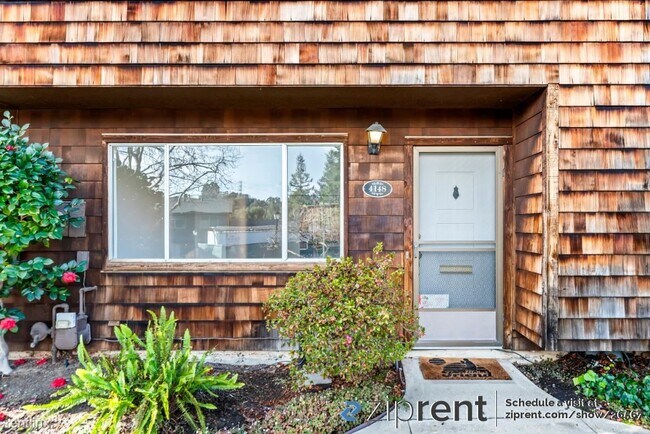 Foto del edificio - 3 br, 1.5 bath Townhome - 4148 Ravenwood P...