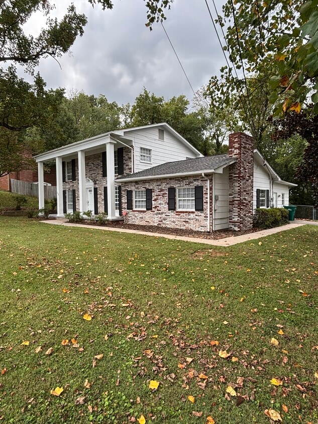 Primary Photo - 113 Sanwood Rd