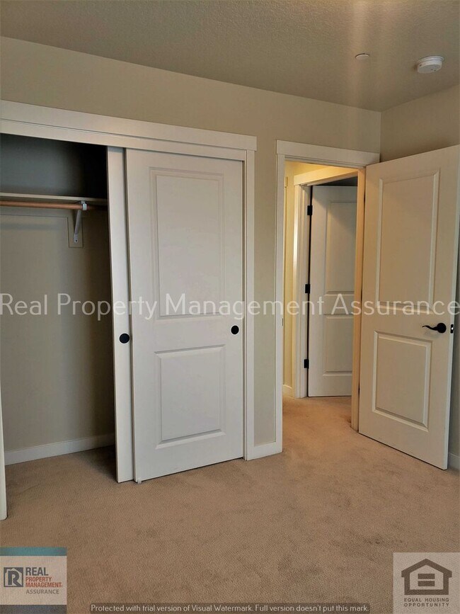 Foto del edificio - Mt Hood views 4BR/3BA Villebois luxury home available now! Dog Friendly