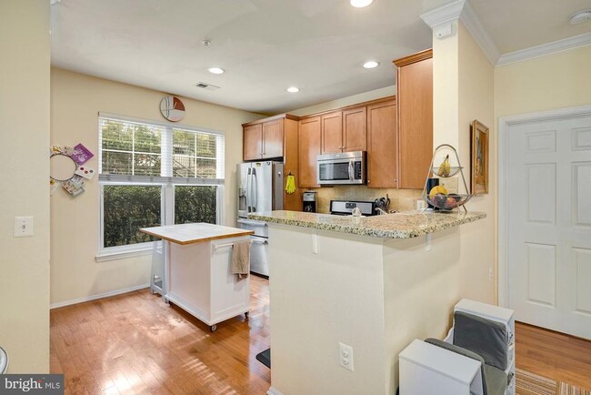 Foto del edificio - 11800 Old Georgetown Rd