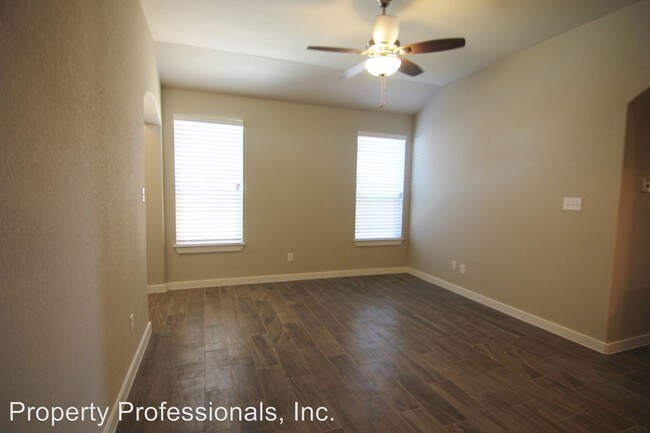 Building Photo - 3 br, 2 bath House - 1073 Creekside Orchard