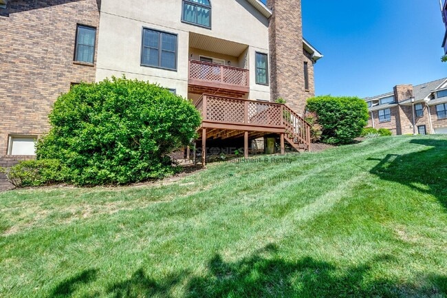 Foto del edificio - 5918 Stone Brook Dr