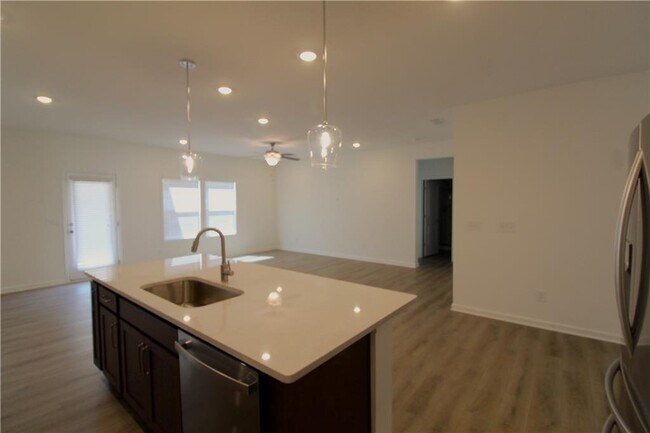 Building Photo - 5508 Coalie Trce