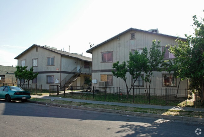 Building Photo - 474-482 N Glenn Ave