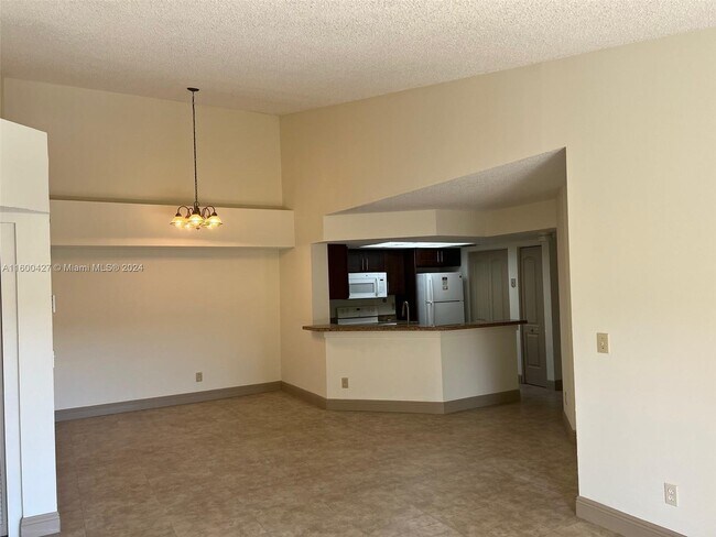 Foto del edificio - 9188 West Atlantic Boulevard Apt #1534, Co...