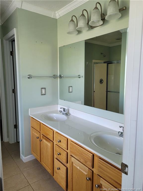 Foto del edificio - 84 Gloucester Ct