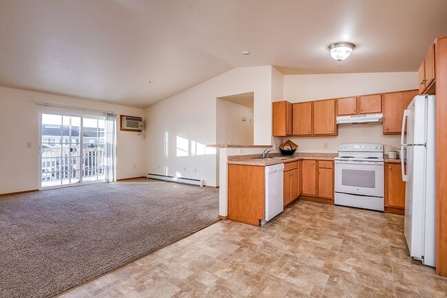 Building Photo - Prairie Lake Estates