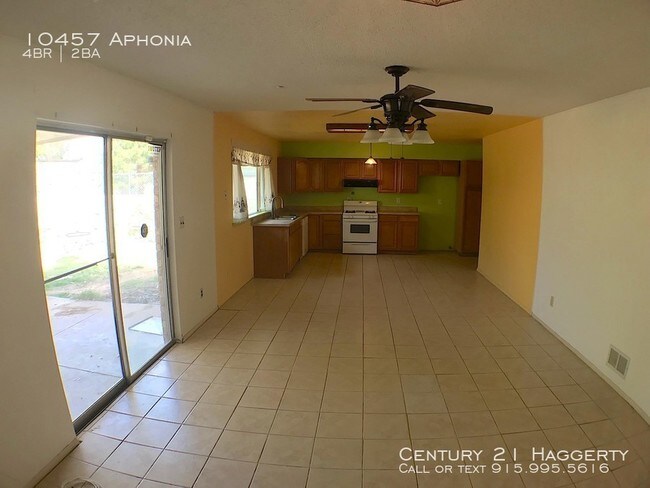 Building Photo - 10457 Aphonia Dr