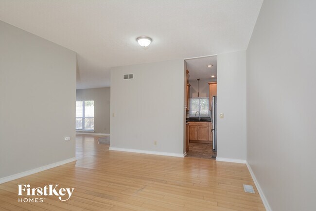 Foto del edificio - 1489 Remington Oaks Terrace