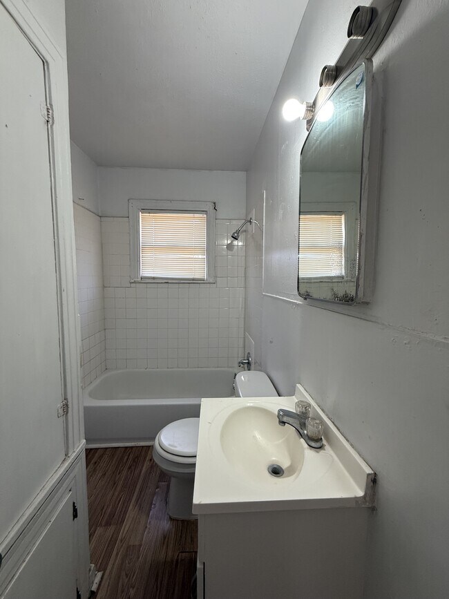 Foto del edificio - 114 Avenue V