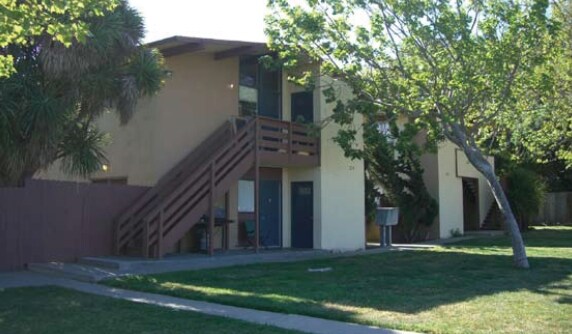 Primary Photo - 210-218 N M St