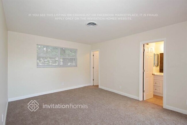 Building Photo - 2151 NW 30th Terrace