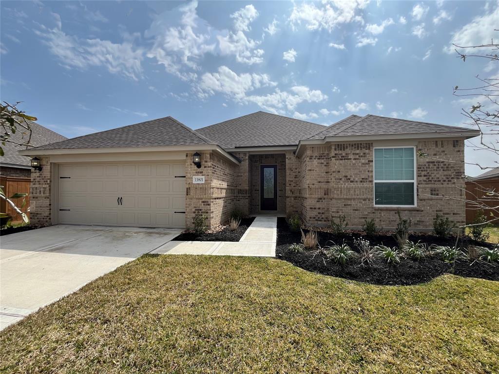 Foto principal - 13801 Blue Breaker Dr