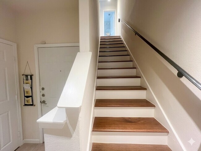 Foto del edificio - 12707 Boheme Dr