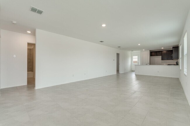 Building Photo - 7709 Lindheimer Ln