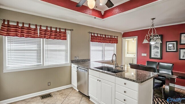Building Photo - 1203 Governors Dr SE