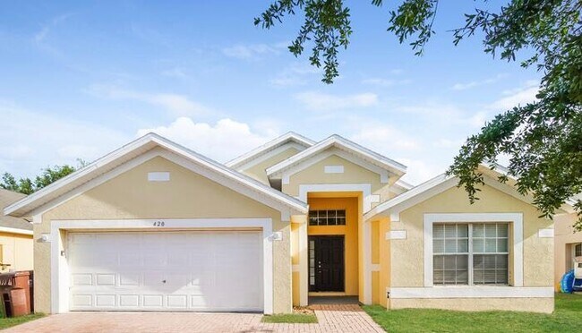 Foto del edificio - 421 Ashley Pl