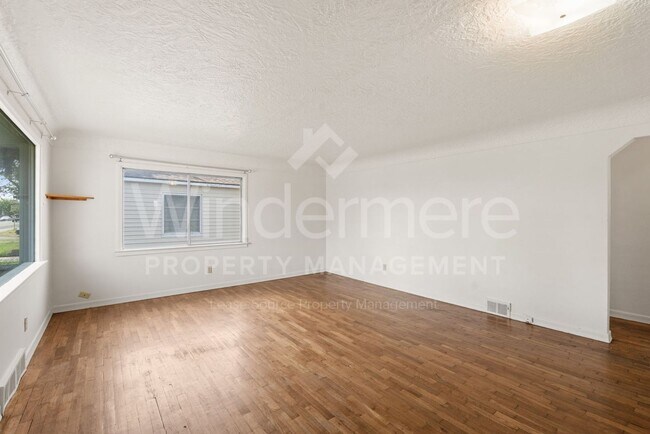 Foto del edificio - Coming Soon !!