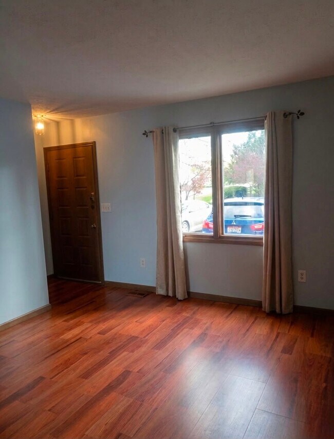Foto del edificio - 1541 Park Pl Dr