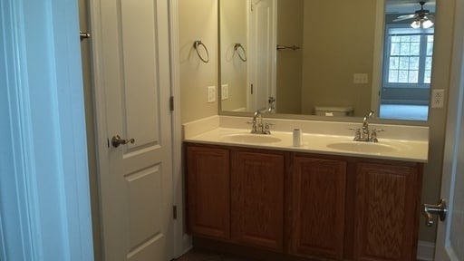 Building Photo - Christiansburg, 3 BR / 2 BA, Available NOW
