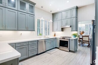Building Photo - 1369 Palmerston Loop