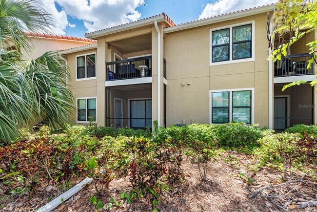 Foto del edificio - 4057 Crockers Lake Blvd
