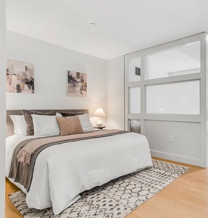 Foto principal - 4530 Pearson St