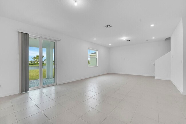 Foto del edificio - 2950 Spanish Cedar Pl