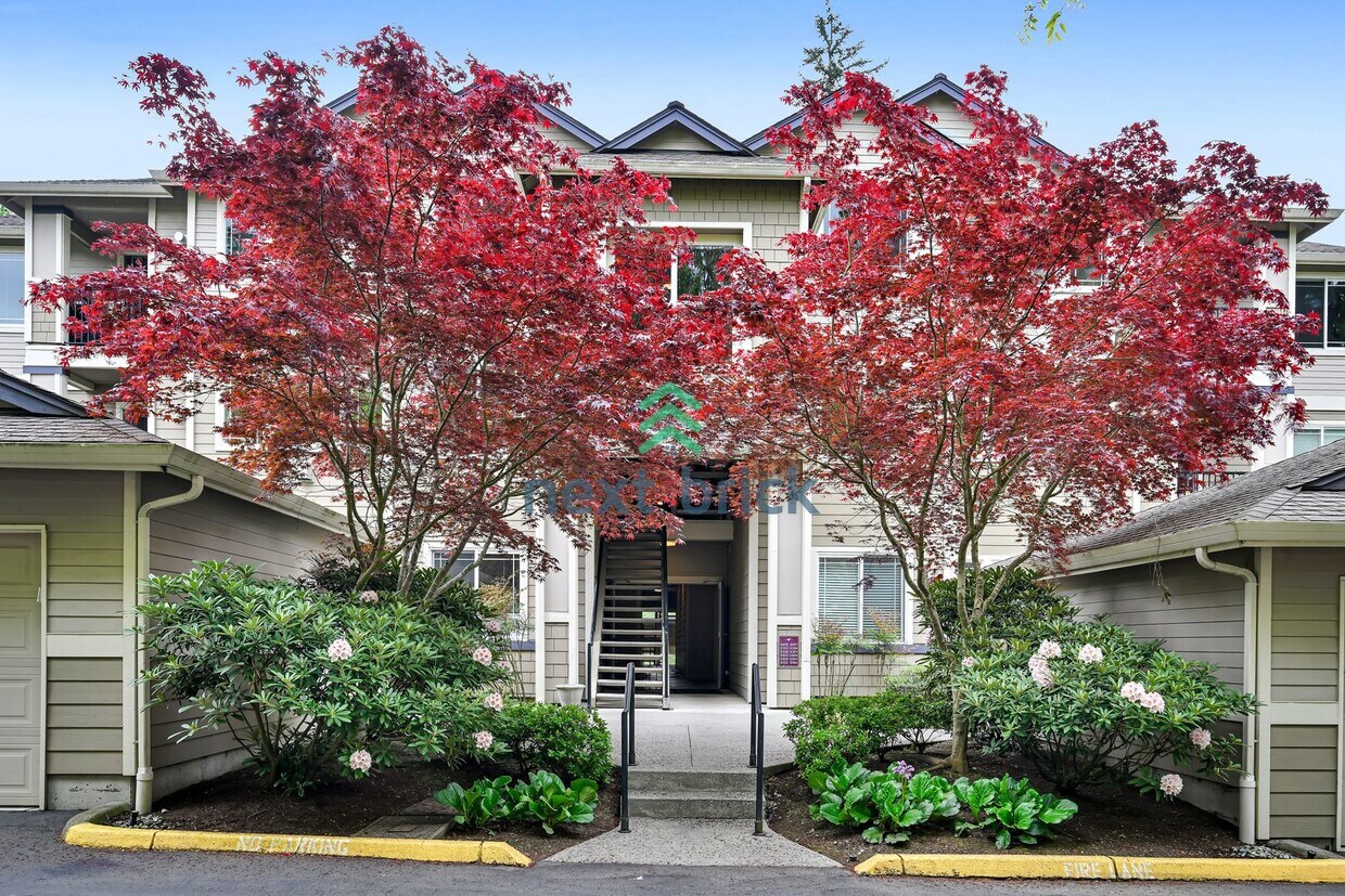 Primary Photo - Rare Ground-Floor, End Unit with massive b...
