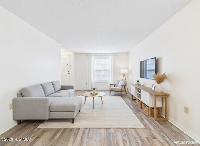 Foto del edificio - 114 Country Ln