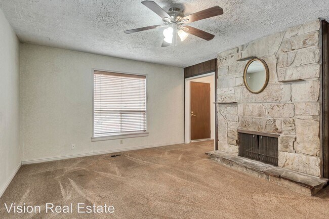 Foto del edificio - 5 br, 1 bath House - 211 S 300 E