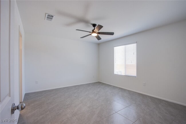 Building Photo - 6288 Dolosonte St