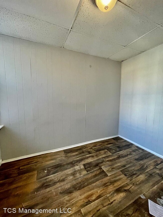 Building Photo - 3 br, 1.5 bath House - 1933 Clarence St