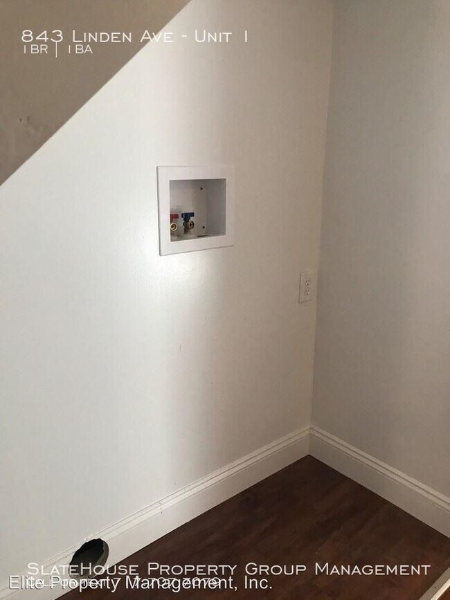 Foto del edificio - Renovated 1 Bedroom 1st floor