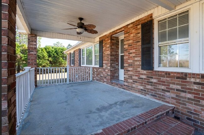 Foto del edificio - 416 May Rd