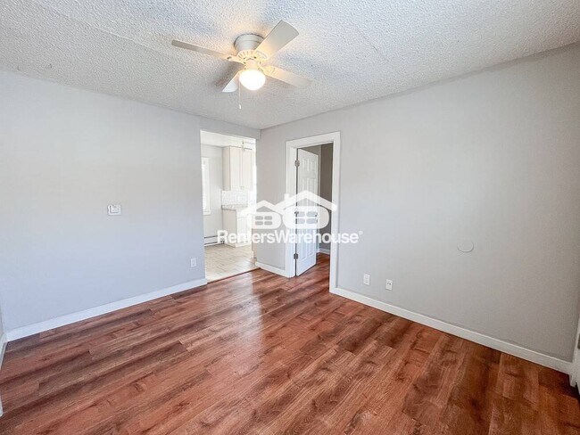 Foto del edificio - 3671 S Knox Ct