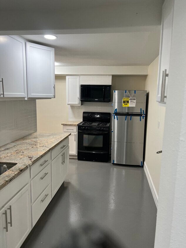 346 SE Harlow Ave Unit 2, Troutdale, OR 97060 Apartments in