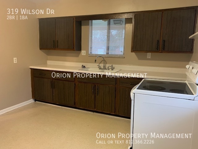 Building Photo - 319 Wilson Dr