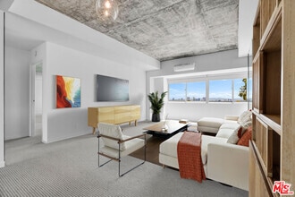Building Photo - 1155 N La Cienega Blvd