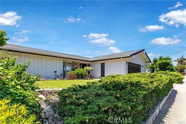 Building Photo - 2145 McRae Dr