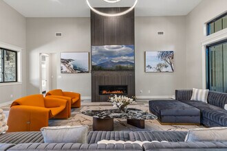 Building Photo - 3303 S Breton Dr