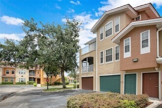Building Photo - 12016 Villanova Dr